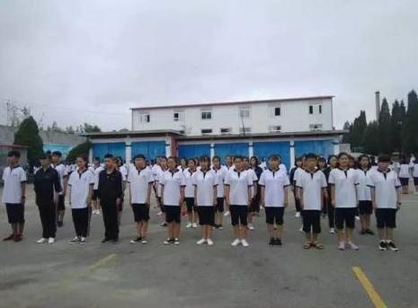 02.jpg
