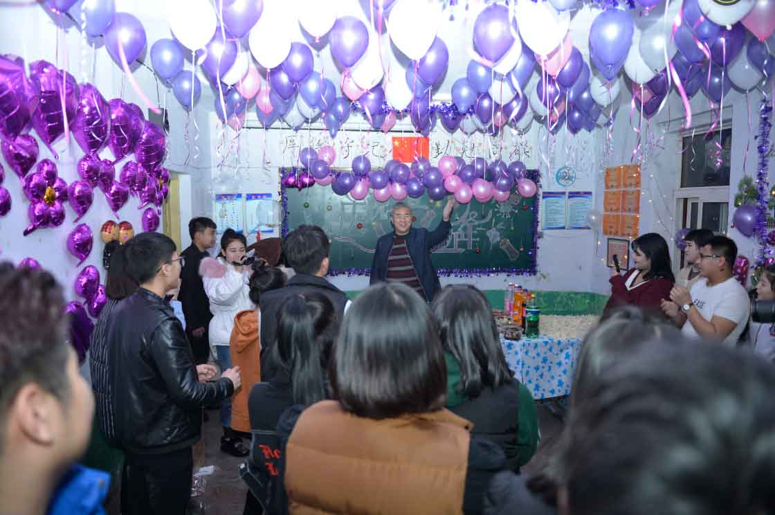 05.jpg