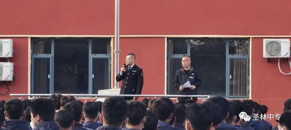 圣林职专消防安全演练